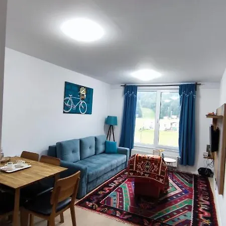 Snjezna Pahuljica - Free Garage * Bjelasnica