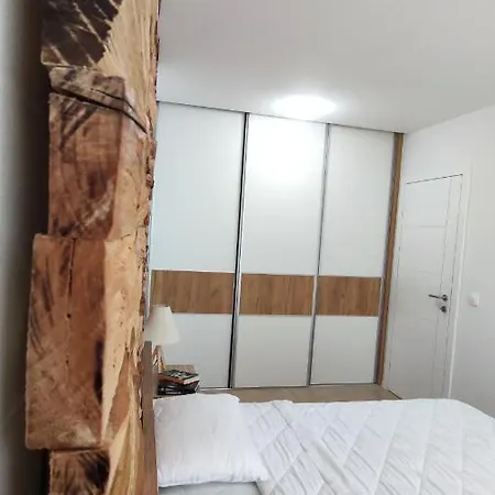 Snjezna Pahuljica - Free Garage דירה *